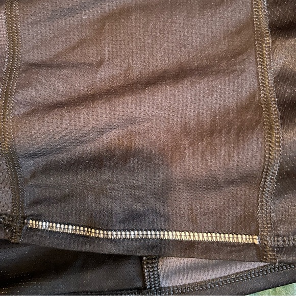 Puma Dry Cell T Shirt with great large logo across the front - Size LARGE - Picture 8 of 9